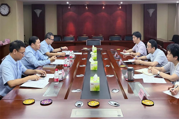 1719269108815564802.jpg 1719269108815564802.jpg